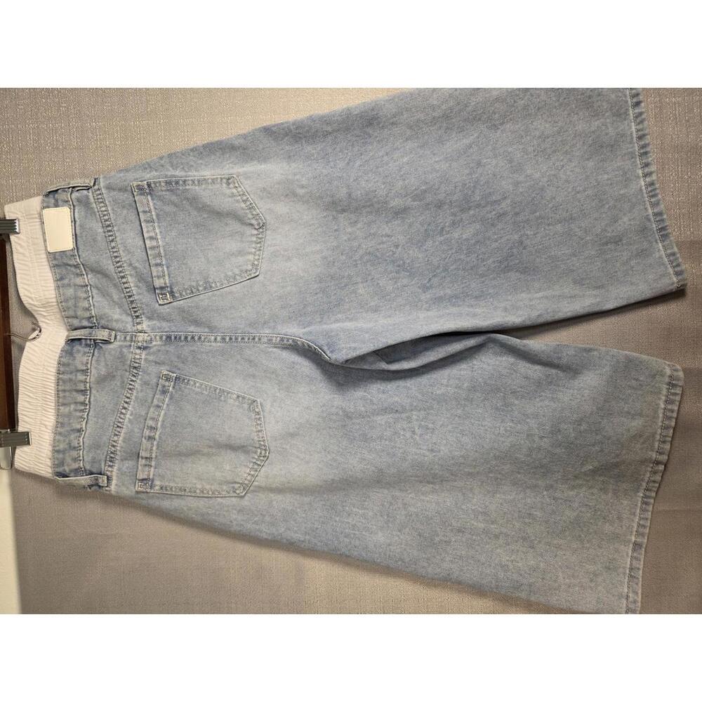 Playboy Women Size 5, Light Wash Wide Leg Jeans/shorts Y2K with Bunny Logo - Picture 8 of 10